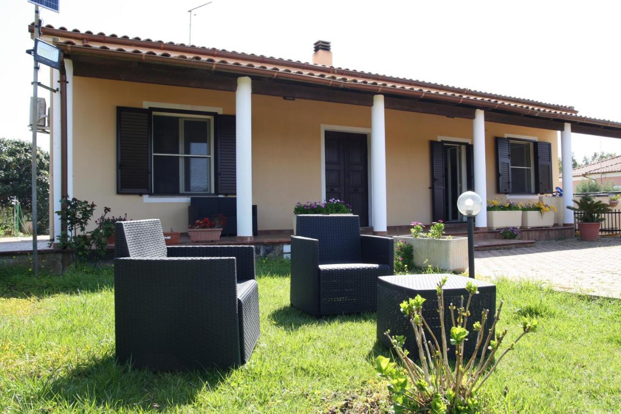 Villa Cabirol Fertilia Exterior foto