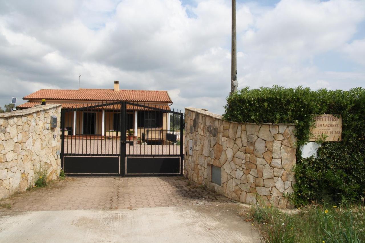 Villa Cabirol Fertilia Exterior foto